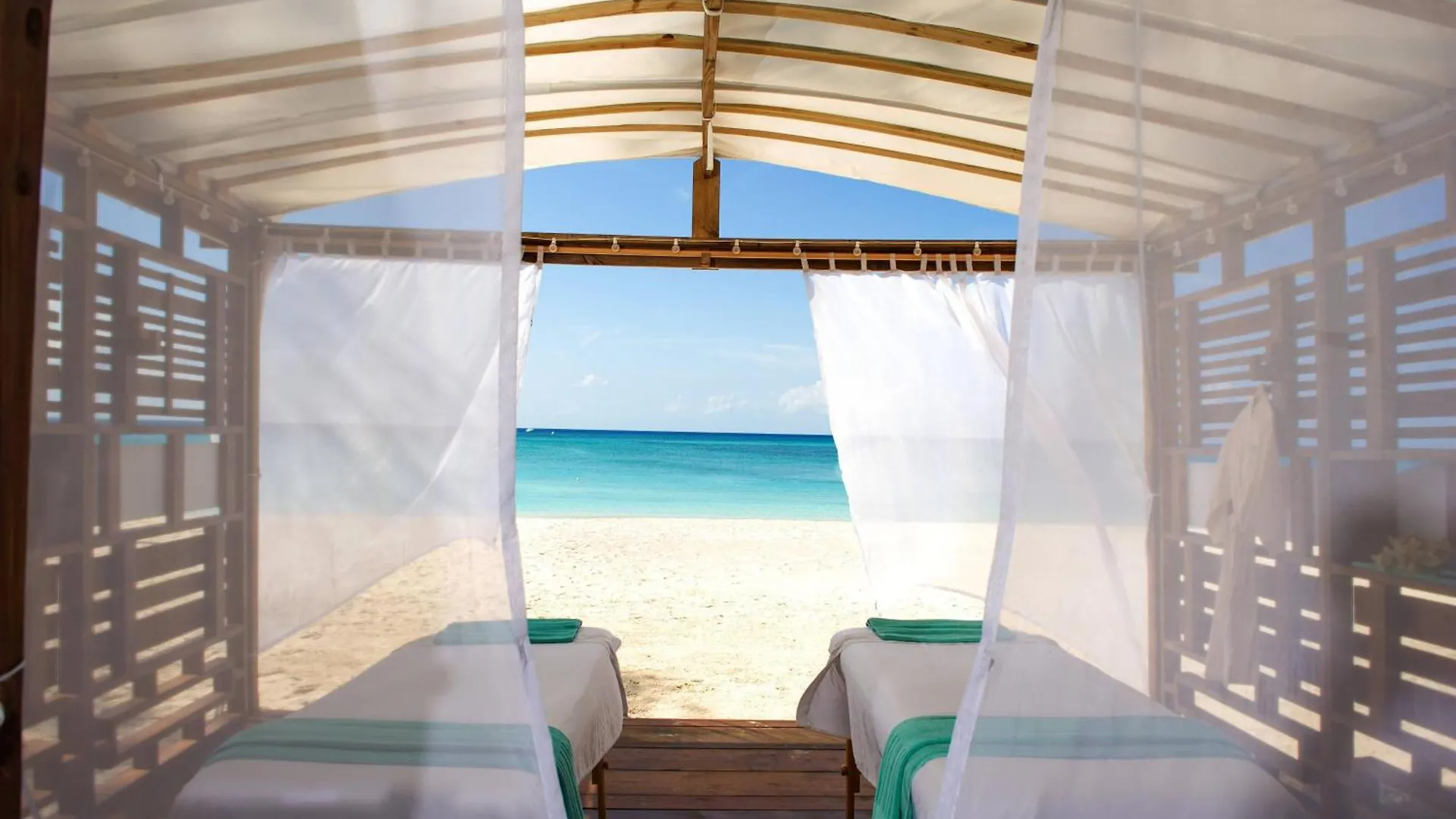 The Westin Grand Cayman Seven Mile Beach Resort & Spa West Bay
