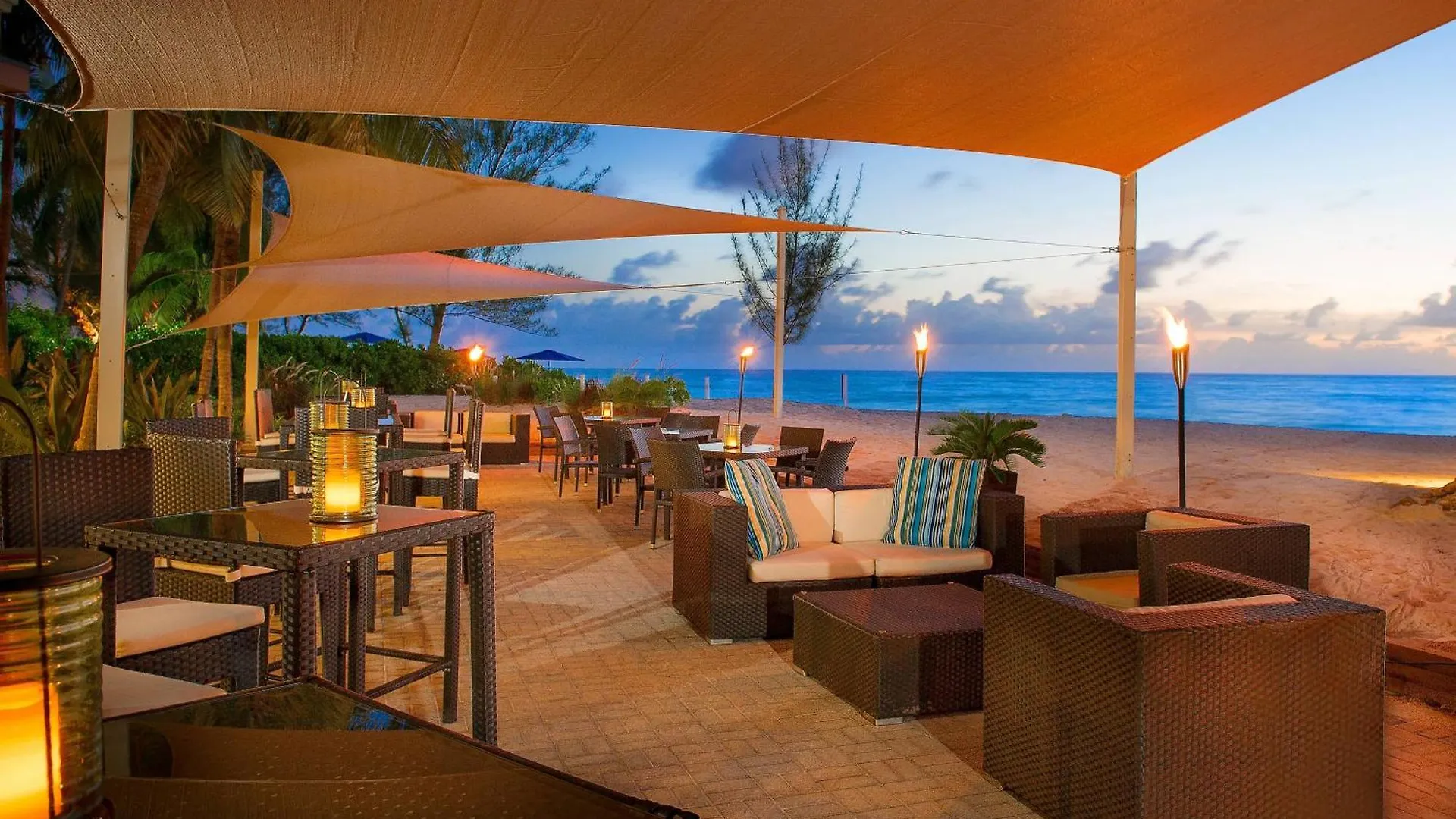 The Westin Grand Cayman Seven Mile Beach Resort & Spa West Bay 4*,